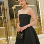 Mayu Hotta Instagram - ・ DIOR HOLIDAY POP-UP 🎄 2024年クルーズ コレクションと呼応するたくさんの バタフライが輝く装飾やTREE OF LIFEが 幻想的で美しかったです。 店内やアイテムにも沢山の蝶のモチーフが🦋✨ 表参道交差点にて11月18日(土)から12月25 日(月)まで 開催されるそうです〜行ってみてね♡ @dior #DiorCruise #SupportedByDior #ディオールホリデーポップアップ #ディオールファインジュエリー