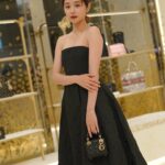 Mayu Hotta Instagram - ・ DIOR HOLIDAY POP-UP 🎄 2024年クルーズ コレクションと呼応するたくさんの バタフライが輝く装飾やTREE OF LIFEが 幻想的で美しかったです。 店内やアイテムにも沢山の蝶のモチーフが🦋✨ 表参道交差点にて11月18日(土)から12月25 日(月)まで 開催されるそうです〜行ってみてね♡ @dior #DiorCruise #SupportedByDior #ディオールホリデーポップアップ #ディオールファインジュエリー