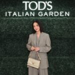 Mayu Hotta Instagram - ・ 伊勢丹新宿店で開催中の 「TOD’S ITALIAN GARDEN」に遊びに行ってきました🌴 2024年夏の最新コレクションがずらりと並ぶ会場は イタリアの庭園をイメージしたグリーンを基調とする 爽やかな空間でした。 夏に身につけたいアイテムが沢山あったなぁ🌞 イベント開催期間は4月23日までだそうです。 皆さんも遊びにいってみてね✨ @tods #Tods #TodsSS24 #トッズ