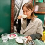 Mayu Hotta Instagram - ・ 昨夜はドラマ『たとえあなたを忘れても』 ご視聴いただいた皆様ありがとうございました😌🌱 温かいお声をいただけてホッとしています。 配信も始まっておりますので視点を変えて 是非、何度でもご覧いただけたら幸いです。 ・ 神戸にいる間に絶対に行きたかった OFFICINE UNIVERSELLE BULYさんのカフェに 行ってきました〜♪ 店内がおしゃれでうっとり。 嬉しい休日を過ごせましたぁ☕️❤️