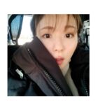Mayu Matsuoka Instagram - 冬の現場はロングのダウンを着る🧥 膝まで隠れるやつ ロケジャンと呼ばれるもの 今日は長袖1枚で過ごせたなあ もうあったかいね #この子もクリーニングに出すかね #ロケジャンって #やっぱりロケーションジャンバーということ　？