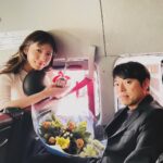 Mayu Matsuoka Instagram - おおさかシネマフェスティバル　にて 「愛にイナズマ」で 主演女優賞をいただきました。 心から ありがとうございます。 あたたかくて、みんなが笑顔の映画祭でした。 授賞式のあとは 大阪の九条にあるシネヌーヴォさんにて 愛にイナズマの上映後舞台挨拶へ 監督賞を受賞された石井裕也監督と😊 #上映後舞台挨拶なので #上映が終わるまでシネヌーヴォの前で車内待機中 #の写真🤳