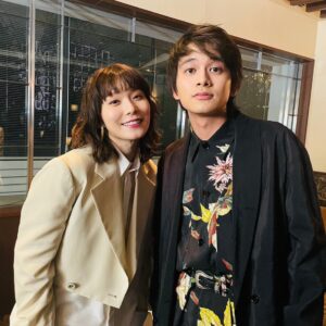 Mayu Matsuoka Instagram - #スクロール

公開中です。🎥

#北村匠海
#たぶん同世代でいちばん再共演させてもらっている
#ありがとう
#これからも縁が続きますように
#私の30000枚のフォルダのなかでもたぶん初めての2ショット

#スクロール
#北村匠海
#中川大志
#古川琴音
#清水康彦