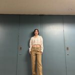 Mayuu Yokota Instagram - 今月もラヴィット！ありがとうございました❄️ そして昨日は代役MCあたたかく見守ってくださりありがとうございました🥹 MCの席はとっても緊張したけど、隣には心強い川島さんがいて、顔を上げれば木曜日を盛り上げてくれる皆さんのお顔がよく見えて、前回よりも楽しんで努めることができた気がします！ また次のラヴィット！も見逃さないでくださいね♡~