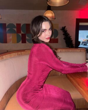 McKayla Maroney Instagram - Heavy on the peace and love