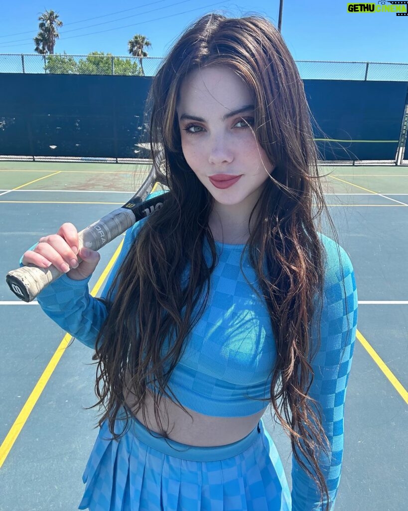 McKayla Maroney Instagram - Hope everyone’s been enjoying their summer💙Wimbledon has been so fun to watch! but after playing some tennis today, I’m sad to tell you, the only thing I know how to serve well is an outfit 😩 Gymnastics deeply engrained in me that bent arms are evil, and it’s gona take some serious work to retrain that. 😂 The last slide was me, but much worse
