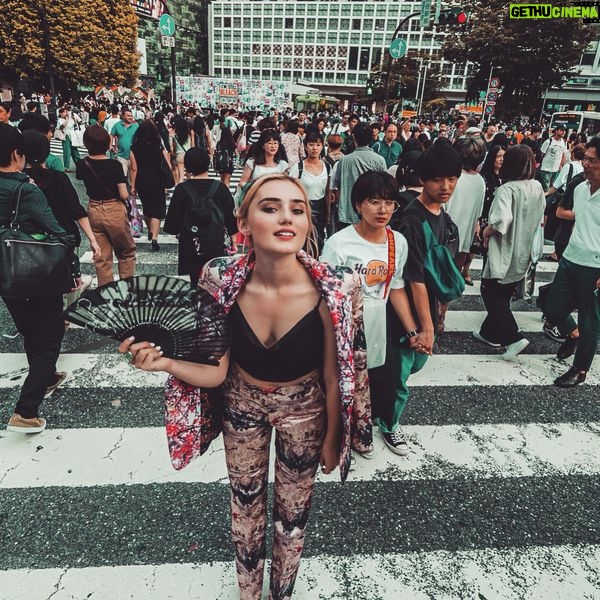 Meg Donnelly Instagram - JAPAN SERIES: Shibuya 渋谷