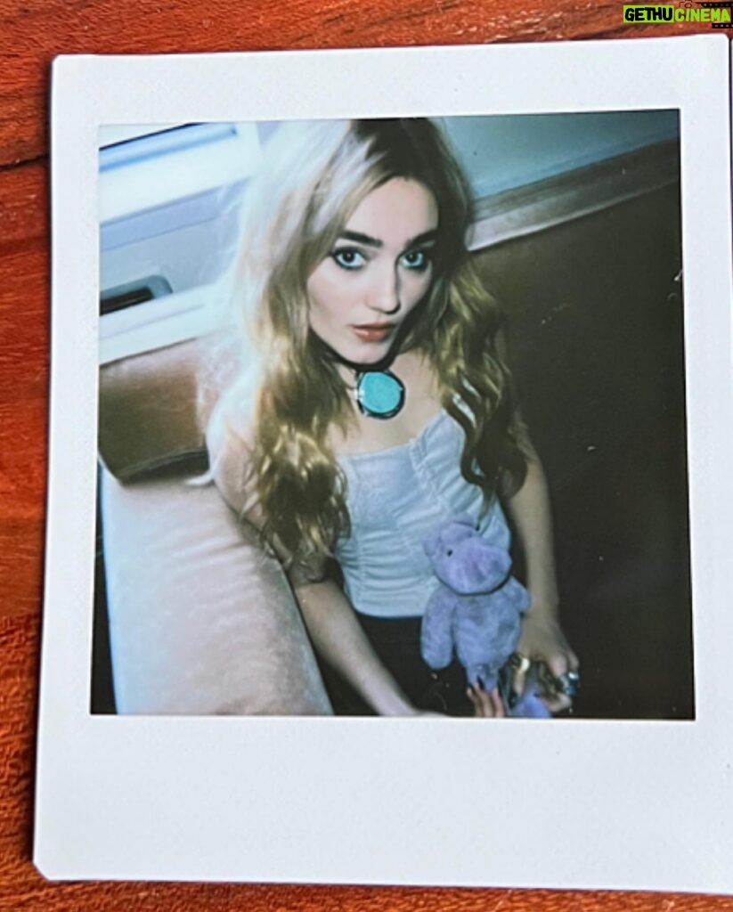 Meg Donnelly Instagram - .｡.:*☆♡*.