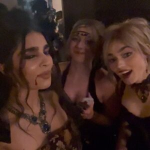 Meg Donnelly Instagram - halloweewee hellowiener weeerrrrro wee we (what is halloween ahahaha pls) (help)