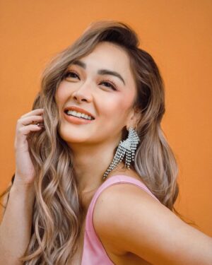Meg Imperial Instagram - Third layout.