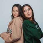 Meg Verschelle Instagram - NOUVELLE COLLECTION LOCKD DISPONIBLE à 21h 🔥 Petit shooting avec la team pour fêter ça 🥰 N’hésitez pas à vous faire plaisir 🛒 @lockd_clothing ➡️ https://lockdshop.com ou lien en bio
