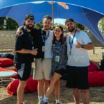 Meg Verschelle Instagram - team 💙 oui je triche en étant sur la pointe des pieds mais faites genre vous n’avez rien vu. Ps: tout se qui est petit est mignon 🙆🏽‍♀️ 📸: @louis.vizet