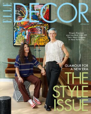 Megan Rapinoe Instagram - Saying thank you will never feel sufficient enough! 

With deep gratitude, a bottle of wine & some spicy rig — thanks to the dream team for creating the perfect home for us ❤️

As seen in @elledecor, September 2023. 

Designed by: @markgrattan 
Design management: @clobird, @curiousyellowdesign
Photographed by: @sans.mur 
Styled by: @tessawatson
Witten by: @meta_porter
Editor in Chief of Elle Decor: @as4d