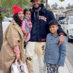 Melanie Fiona Instagram - Wanna know how @jaredcotter fairs on the Father scale? According to Cam (our only child who can currently speak in sentences), he’s checking all the important boxes ✅✅✅ It’s a dirty job, but somebody’s gotta do it! 💩🤣 Happy Fathers Day to all the Fathers out there. @jaredcotter We love you the MOST. 🫶🏾 #fathersday #parenting #kidssaythedarndestthings