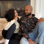 Melanie Fiona Instagram - How do you feel about mixing business and pleasure? 🤩 or 🥴 Even though we are already individually bossed up, @jaredcotter and I have recently begun exploring some new business and creative endeavors together…. It’s been a really amazing practice for us to get to know each other on a whole new level. It highlights our super strengths, as well as the areas where we still need some work regarding patience and communication. 🙃 Life can be hard… and the partner you choose to do life with can either make that easier or harder. 10 years in… and I’m still sticking with my choice. 🥰🫶🏾🤩 The #GeminiMoonchild Experiment continues… #relationships #marriedlife