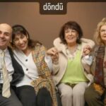 Melek Baykal Instagram - #tiyatrokare candır♥️🧿 4 kafadarlar🎭🎭🎭🎭