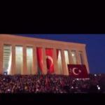 Melek Baykal Instagram - Evlatların sonuna kadar izinde Atam🇹🇷 Bugün en büyük bayramımız 🇹🇷♥️kutlu olsun… #atatürk #atatürkçocuklarıyız #enbüyükbayramımızkutluolsun🇹🇷 #cumhuriyet100yaşında #andımızsöylensin #cumhuriyetbayramı