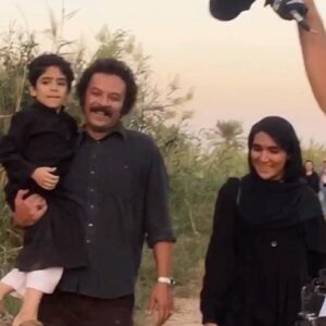 Melika Sharifinia Instagram - .
سریال نجلا هم تموم شد 
امیدوارم عشقی که تک‌‌تک عوامل
در لحظه‌لحظه‌ی ساختنش جاری کردن 
به دل شما عزیزان راه یافته باشه ♥️
.
خسته نباشید می‌گم به همکاران عزیزم
که در سخت‌ترین شرایط 
نجلا رو عاشقانه‌ زیستن🌹
.
.
#نجلا #حسام_منظور #سارا_رسول_زاده #آزیتاحاجیان #ملیکا_شریفی_نیا #سریال #سعیدسعدی #تلویزیون #شبکه_سه #عشق