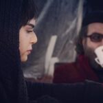 Melika Sharifinia Instagram - ا عکس‌هایی از فیلم «بازدم» که اکرانش همچنان در سینماهای هنر و تجربه ادامه داره 🌹 گریمم رو در این فیلم خیلی دوست دارم چون به اصرار خودم و متناسب با نقش زیبام یک قوز بینیِ جذاب به صورتم اضافه شد چیزی که همیشه دوست داشتم تجربه‌ش کنم و بسیار از این تصمیم راضی‌ام چون برای این نقش خاص تاثیر خیلی خوبی روی صورتم گذاشت و صورتم رو استوارتر کرد... ا طراح گریم : هادی قالیخانی کارگردان : آرش سنجابی ا #ملیکاشریفی_نیا #ملیکا_شریفی_نیا #سینمایی #بازدم #نقاش #melikasharifinia #iranianactress #iranianpainter #artist #iranianartist