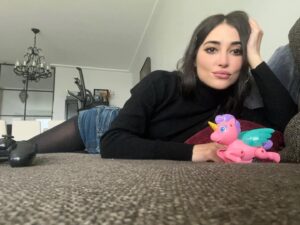 Melike İpek Yalova Instagram - 🦄