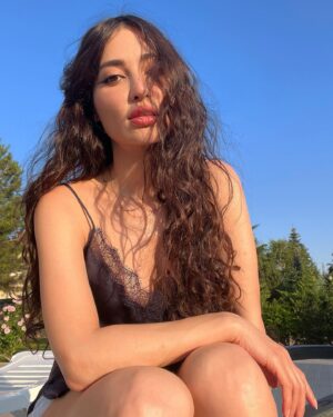Melike İpek Yalova Instagram - 🩰💓