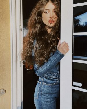 Melike İpek Yalova Instagram - Polaroid
🧡