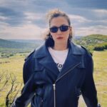 Melisa Şenolsun Instagram - 🚶🏼‍♀️🙌🏼💨