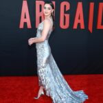 Melissa Barrera Instagram - Prepare for some @abigailthemovie spam cause yesterday was our premiere and it was WILD and I will not stop posting about it till all of y’all have seen it 😜❤️🩸 I love all of these humans and thank you to everyone that came out to see the movie with us WOW 😍 First showings tonight and then this weekend and I hope you can come out and have a blast and support. It’s a bloody good time 🧛‍♀️