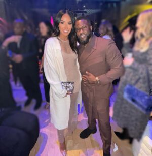 Melissa Gorga Instagram - Date night hits different these days🍸One thing about being in this business is the amazing people I get to meet. @kevinhart4real such a gentleman and so kind. I love when major stars keep their 2 feet on the ground. @netflix #liftmovie