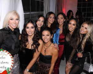 Melissa Gorga Instagram - Christmas in Jersey🎄 keep the parties going until it’s Jesus‘s birthday. #rhonj