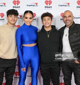 Melissa Gorga Instagram - Always take @antoniagorgaa to @iheartjingleball every year🎄 she had an exam and couldn’t come 😢But was so happy to take my boys and make memories with them❣️ Happy holidays everyone! 🎄🎄