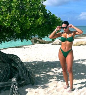 Melissa Gorga Instagram - Lost in paradise 🌴