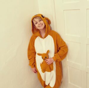 Melissa Rauch Instagram - The baby “kangaroo” that came with this “kangaroo” costume definitely had a creepy vibe, but that felt right for 2020, so I’m here for it. Happy Halloween everyone!! 🦘🎃🦘🎃🦘🎃🦘