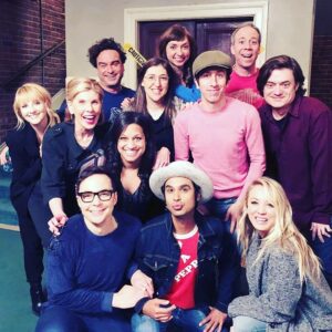 Melissa Rauch Instagram - Such a wonderful episode of @bigbangtheory_cbs tonight! Get up on it!!!!! 💛