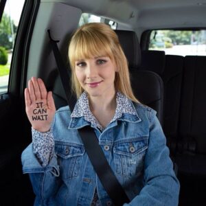 Melissa Rauch Instagram - It would make me so happy if you took the #ItCanWait pledge to drive distraction free with me! Behind the wheel all of it can wait. So PLEASE put those phones away when you're driving. I mean it. Don't test me! #ad Take the pledge here! @att bit.ly/ATT_IGCar2_MR