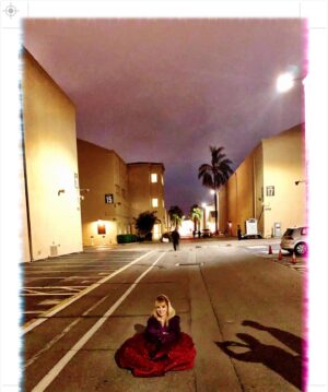 Melissa Rauch Instagram - Stage 25 Forever ❤️