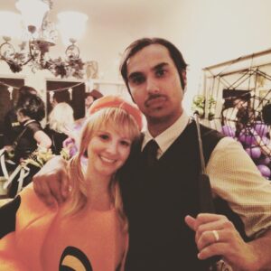 Melissa Rauch Instagram - Round 3! Imma keep going until I hear 🛑!