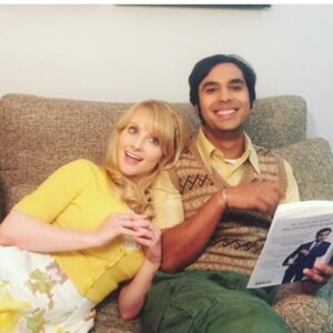 Melissa Rauch Instagram - they’re back with a BANG! 💥 watch @melissarauch and  @kunalkarmanayyar reunite on #NightCourt TONIGHT 8/7c on nbc and @peacock.