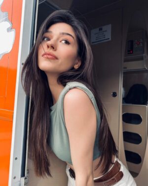 Meltem Akçöl Instagram - havalı poz verdim canım