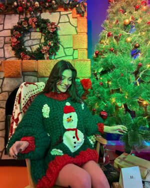 Meltem Akçöl Instagram - benim yeni yıl heyecanı başladı yine erkenden!🎄🎊☃️🍩🧚🏻‍♀️💫