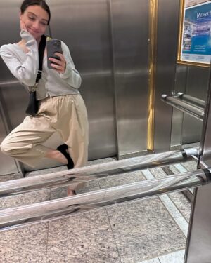 Merve Dizdar Instagram - Hamburg🙋‍♀️