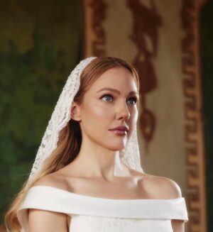 Meryem Uzerli Instagram - How I felt in the most amazing wedding dress of the world ? No words …  THE WEDDING DRESS @maison.novague ❤️#maisonnovague