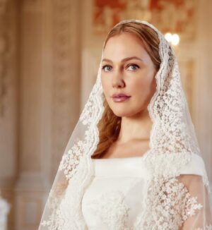 Meryem Uzerli Instagram - How I felt in the most amazing wedding dress of the world ? No words …  THE WEDDING DRESS @maison.novague ❤️#maisonnovague