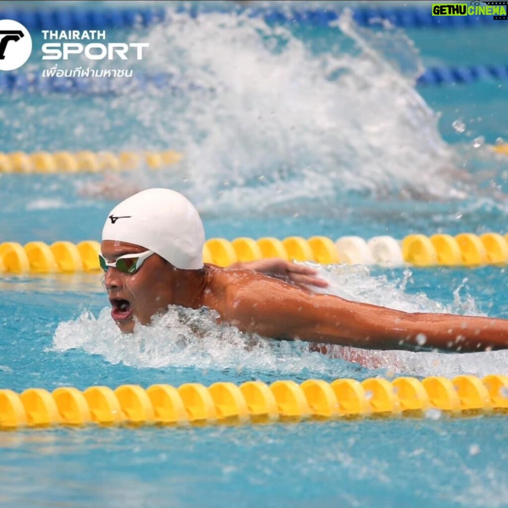 Metinee Kingpayome Instagram - Another amazing swimmeet for our @5kye_s 🏆 Gold 🏅 in the 400 IM Bronze 🥉 200 IM #1 in Thailand for the 400 IM 14-15 yrs Men #2 in England for the 400 IM 14-15 yrs Men Next stop The British Nationals 🇬🇧 So proud of your dedication and hard work 💙 You truly are amazing 🥰😘❤️ #arenathailandagegroupswimmingchampionship2024 #swimming #athlete