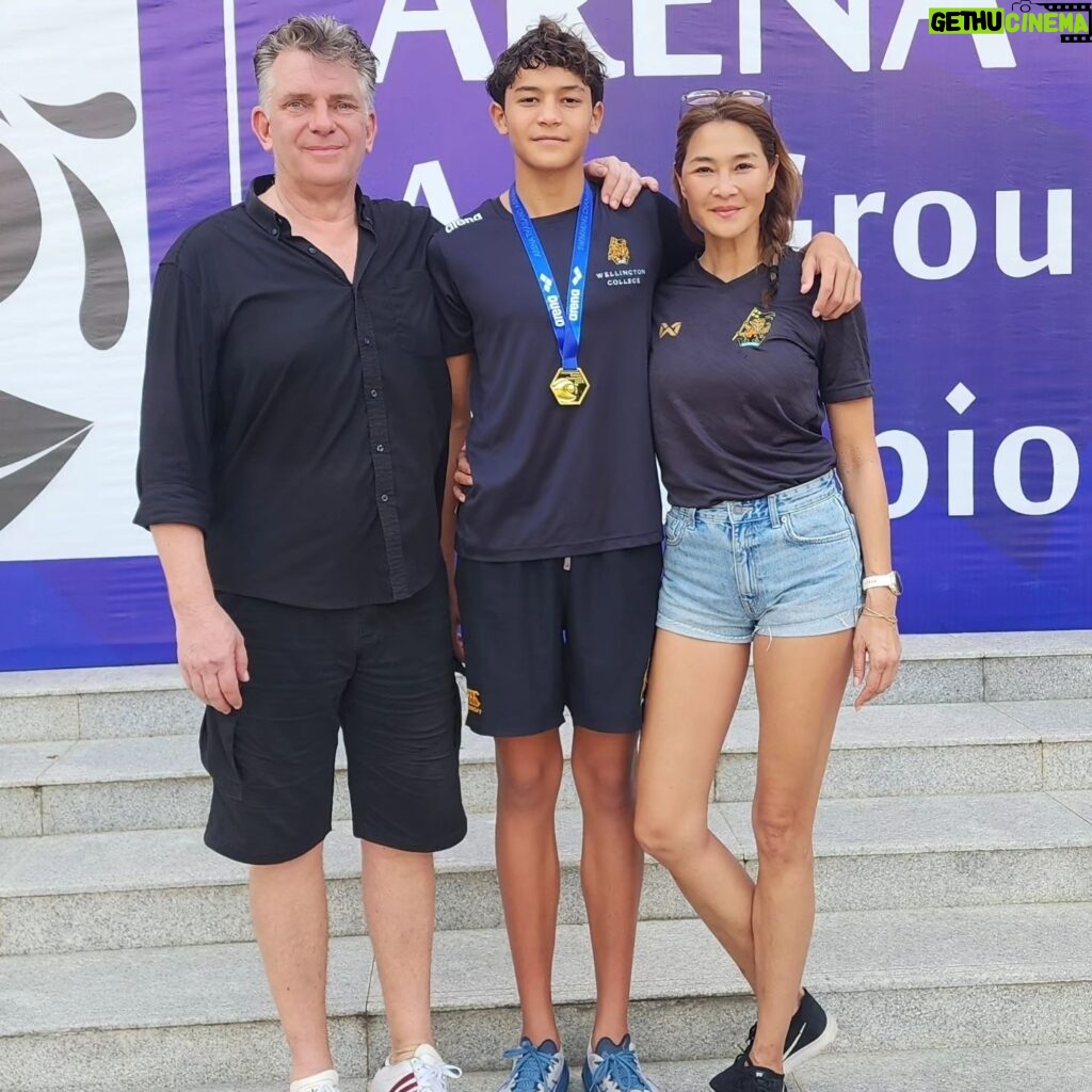 Metinee Kingpayome Instagram - Another amazing swimmeet for our @5kye_s 🏆 Gold 🏅 in the 400 IM Bronze 🥉 200 IM #1 in Thailand for the 400 IM 14-15 yrs Men #2 in England for the 400 IM 14-15 yrs Men Next stop The British Nationals 🇬🇧 So proud of your dedication and hard work 💙 You truly are amazing 🥰😘❤️ #arenathailandagegroupswimmingchampionship2024 #swimming #athlete