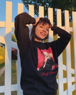 Mica Suárez Instagram - nuevo look :o hay video en el canal del proceso, vayan a verlo 👌🏻
