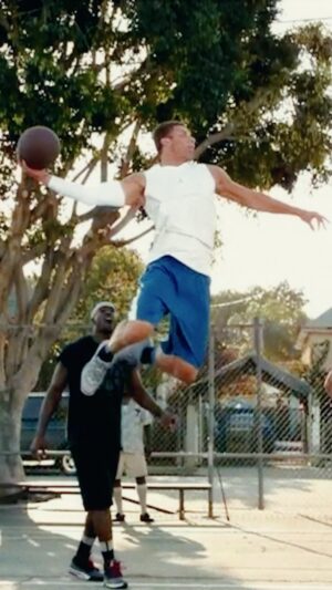 Michael Jordan Instagram - From No. 1 draft pick to Mayor of Lob City, time flies when you’re high-flying. 
 
Dr. Drain makes a comeback for one last lob. Thanks for the memories. And the posters @blakegriffin23.