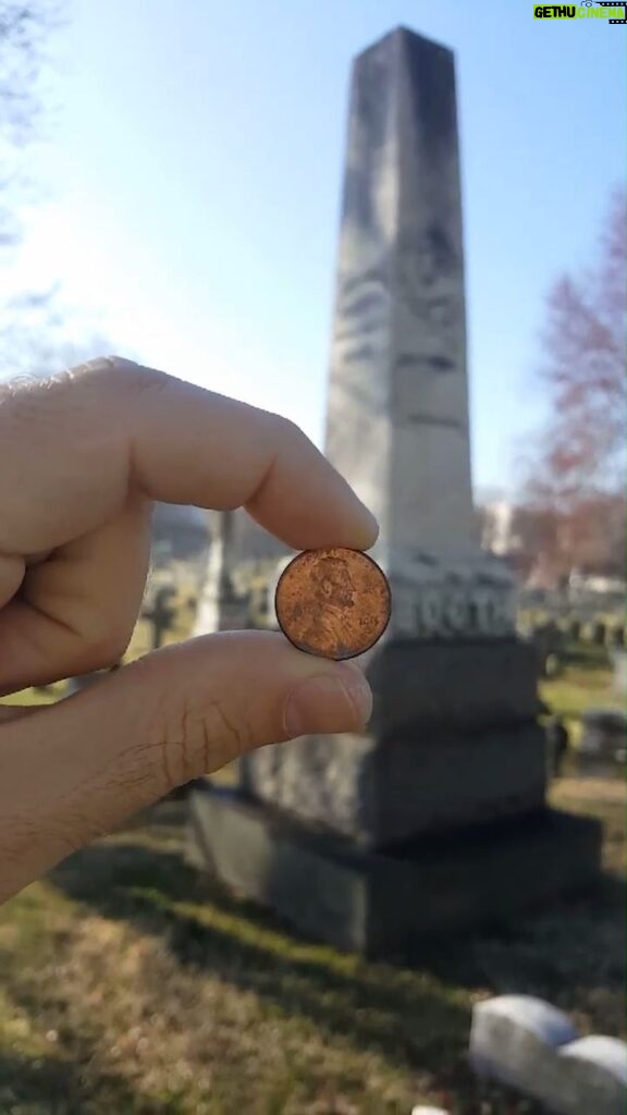 Michael Stevens Instagram - #coincidence and Robert Todd Lincoln.