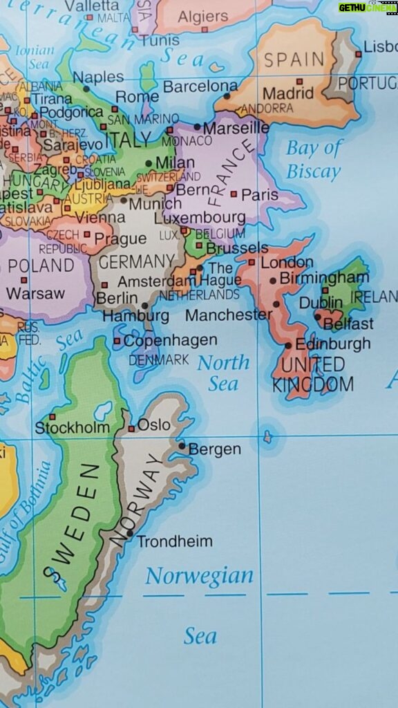Michael Stevens Instagram - #upsidedown #newzealand #cartography #geography