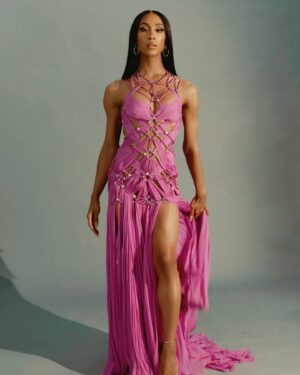 Michaela Jaé Rodriguez Instagram - @versace #versace Versace. 🎀

@vanityfair 

Glam.
@kelechisart 
@charlottetilbury 
@waydb 
@mcdonaldmicah 
@pomellato 
@tymwallacehair 
@jmnroe 
@mr_dadams